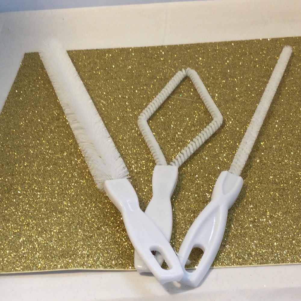 Miscellaneous items for kitchen and cleaning